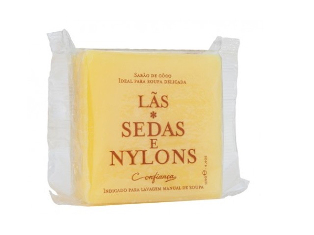 Sabonete Confiança Coco Sedas & Nylons 125gr